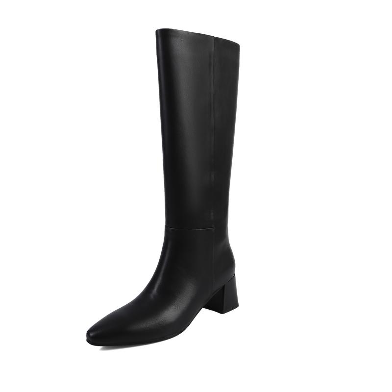 Bottes Cuir Verni Logo Cp  Femme | Bottes, Bottines & Mocassins Bottes, Bottines & Mocassins Bottes, Bottines & Mocassins