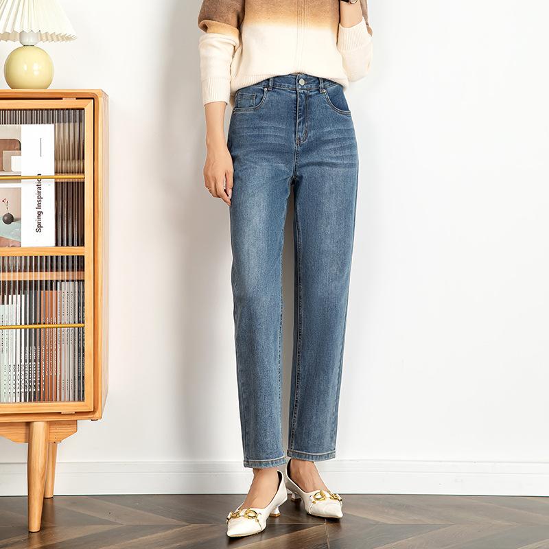 Jean Toto Slim 7/8Ème Bleu Délavé  Femme | Shorts, Pantalons & Jeans Femme DENIM CLAIR